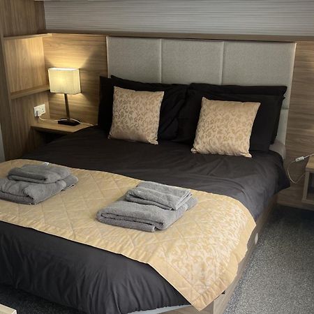 Pet Friendly 2-Bed Lodge Near Preston & Blackpool エクステリア 写真